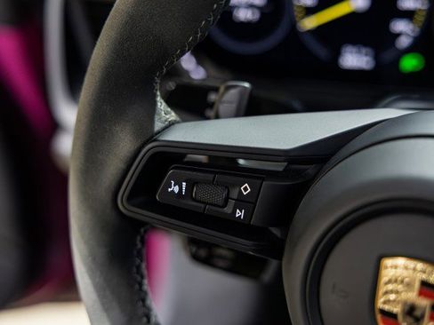 Used 2024 Porsche 911 GT3 image 17