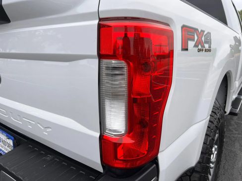 Used 2019 Ford F250 Lariat w/ Lariat Value Package image 13