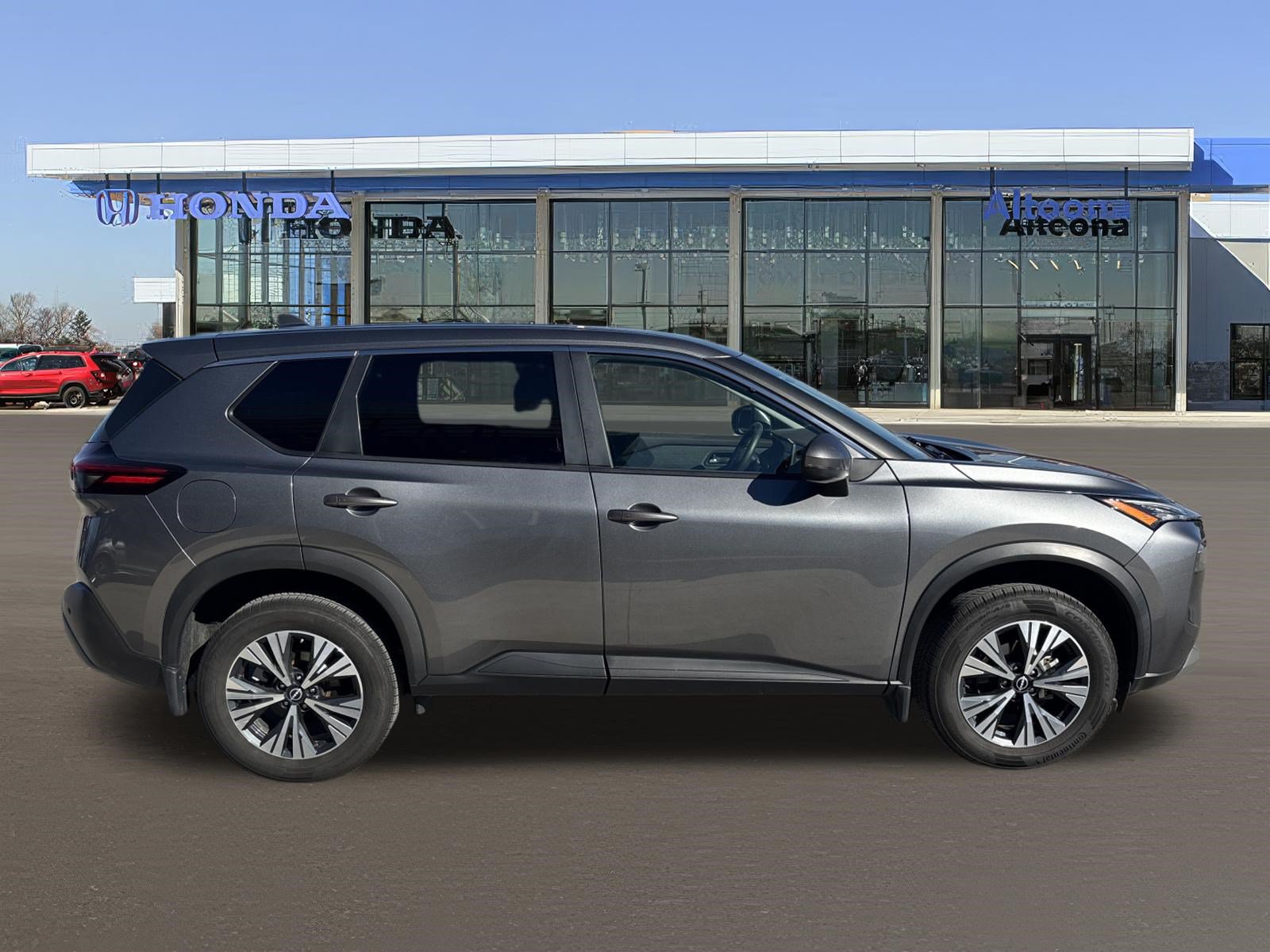 Used 2022 Nissan Rogue SV AWD/4WD image 6