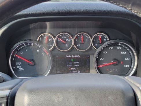Used 2021 Chevrolet Silverado 1500 LT w/ Convenience Package II AWD/4WD image 11