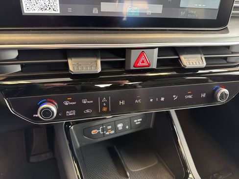 New 2026 Kia K5 GT-Line image 24