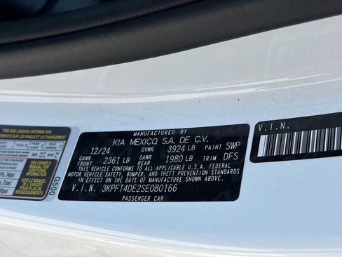 Used 2025 Kia K4 FWD image 14