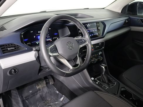 Used 2024 Volkswagen Taos SE FWD image 26