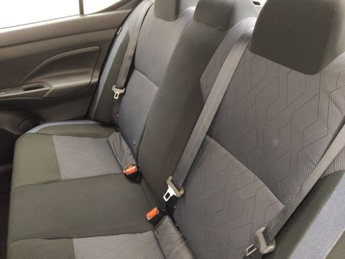 Used 2025 Nissan Versa SV FWD image 18