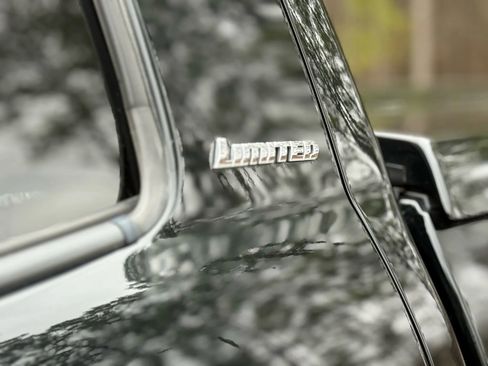 Used 2014 Toyota Tundra Limited image 12