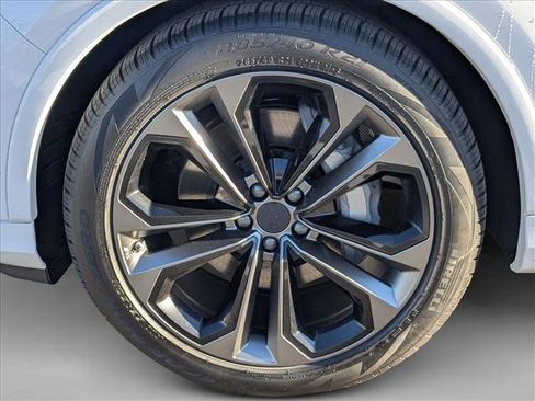 New 2026 Audi Q7 3.0T Premium Plus image 9