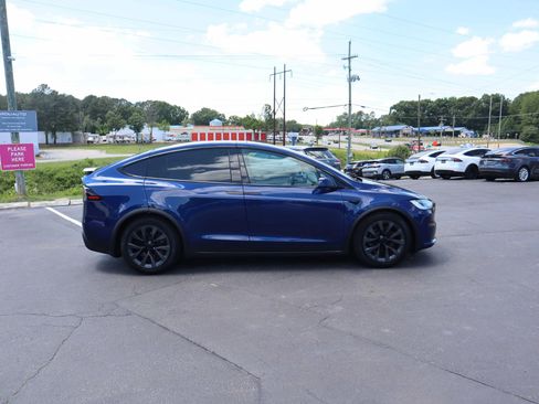 Used 2023 Tesla Model X AWD/4WD image 12