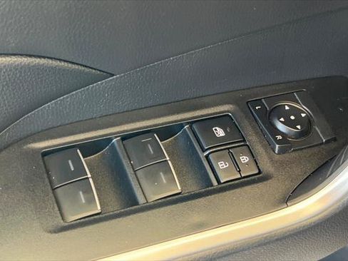 Certified 2025 Toyota RAV4 XLE w/ Convenience Package AWD/4WD image 13