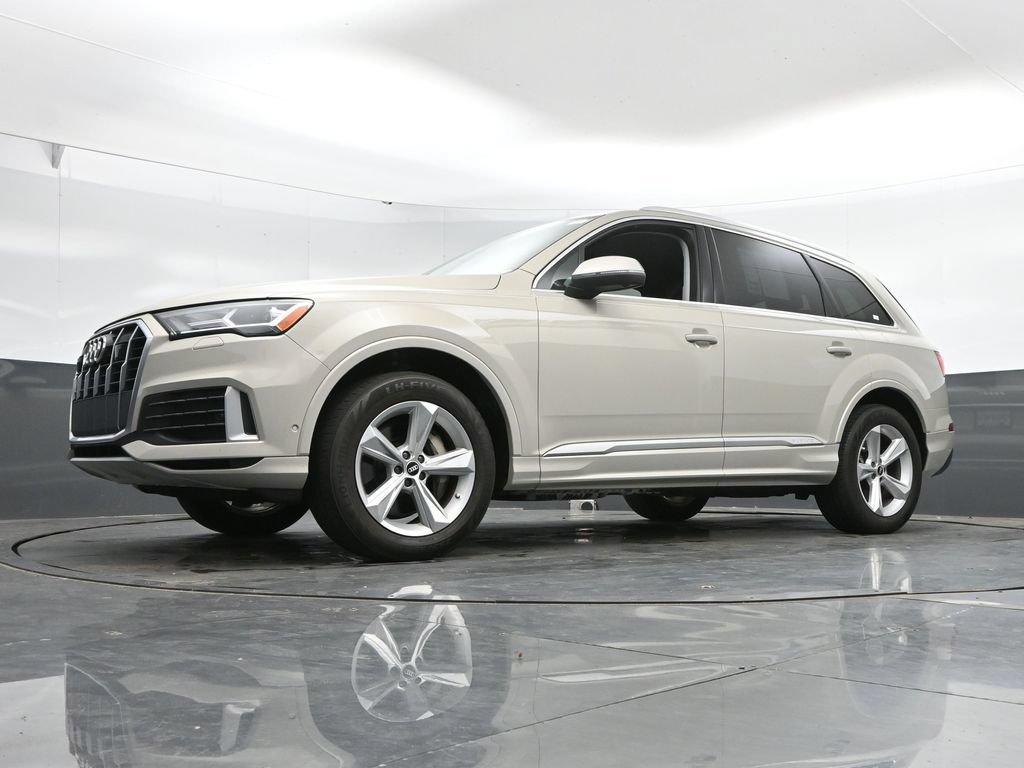 Used 2022 Audi Q7 2.0T Premium Plus w/ Premium Plus Package AWD/4WD image 46