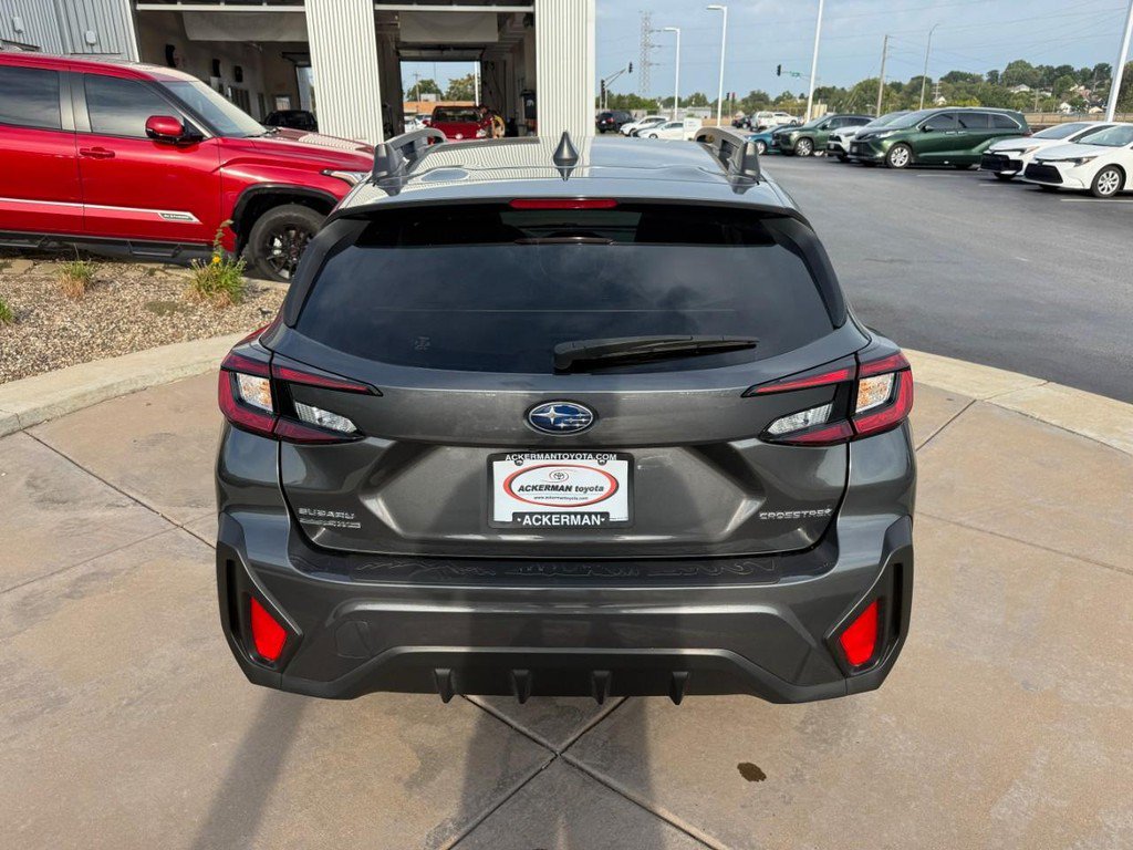 Used 2024 Subaru Crosstrek 2.0i Premium AWD/4WD image 8