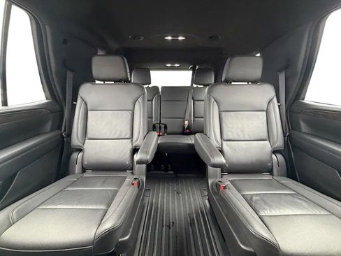 Used 2021 Chevrolet Tahoe Z71 image 28