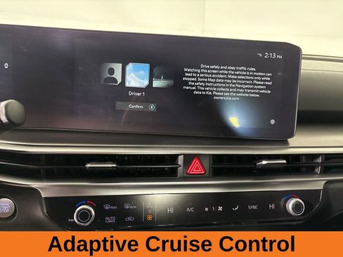 Used 2024 Kia Sorento S w/ Panoramic Sunroof Package image 15