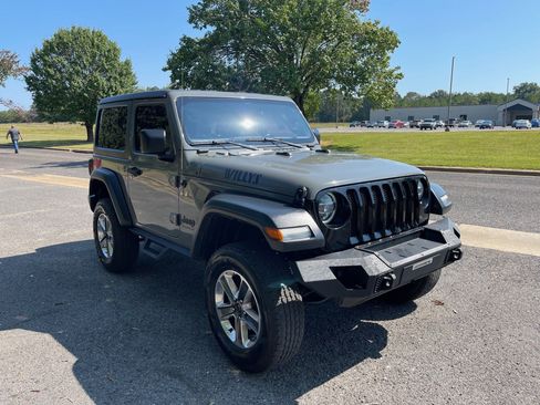 Used 2020 Jeep Wrangler Sport image 7