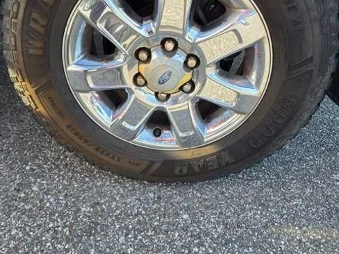 Used 2013 Ford F150 Lariat w/ Lariat Chrome Pkg AWD/4WD image 12