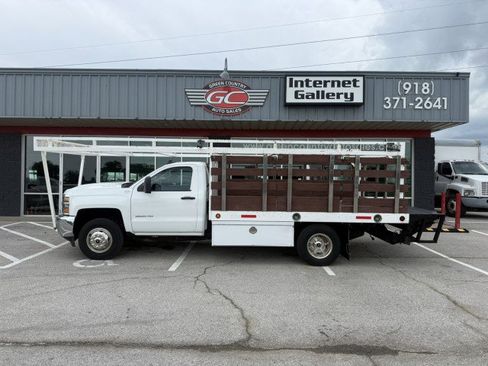 Used 2018 Chevrolet Silverado 3500 W/T RWD image 5