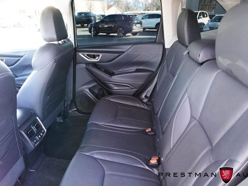 Used 2023 Subaru Forester Touring AWD/4WD image 40