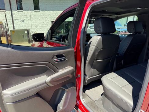 New 2026 GMC Canyon Elevation w/ Convenience Package AWD/4WD image 10