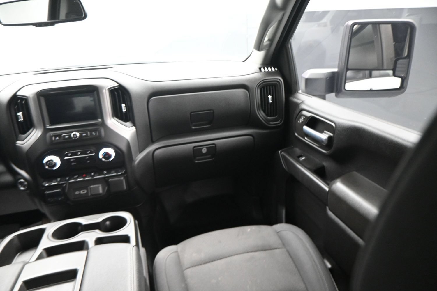 Used 2025 GMC Sierra 2500 Pro w/ Convenience Package AWD/4WD image 15