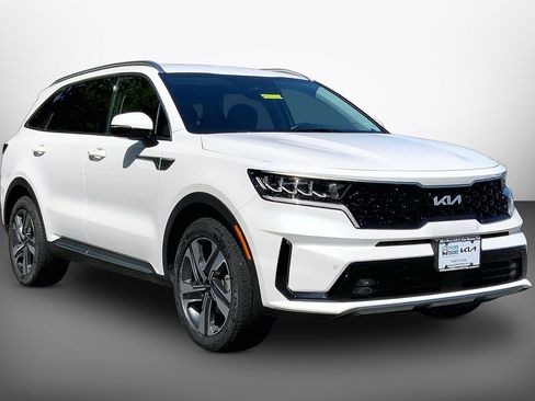 Used 2023 Kia Sorento EX AWD/4WD image 3