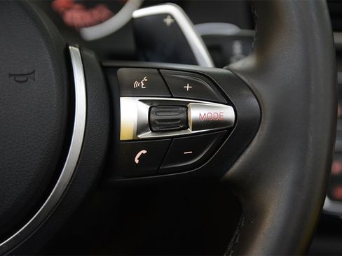 Used 2016 BMW 228i Convertible image 17