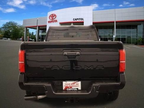 New 2026 Toyota Tacoma TRD Off-Road AWD/4WD image 5