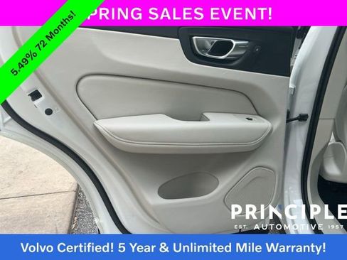 Certified 2023 Volvo XC60 B5 Plus image 33