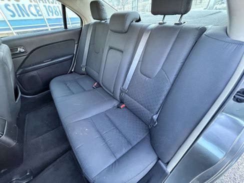 Used 2012 Ford Fusion SE image 11