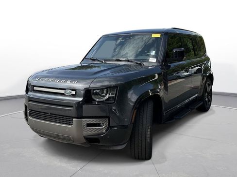 Used 2025 Land Rover Defender 110 X-Dynamic SE AWD/4WD image 2