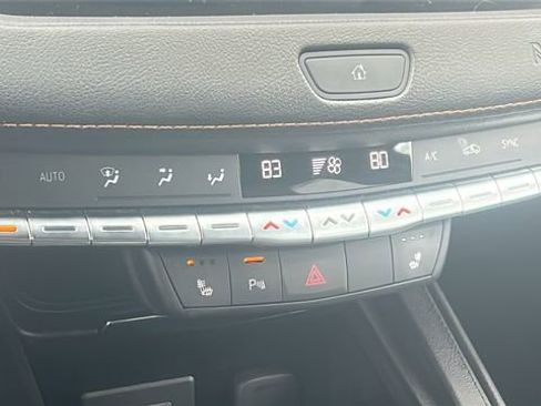 Used 2021 Cadillac XT4 Sport image 31