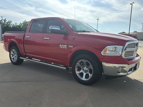 Used 2017 RAM 1500 Laramie AWD/4WD image 31