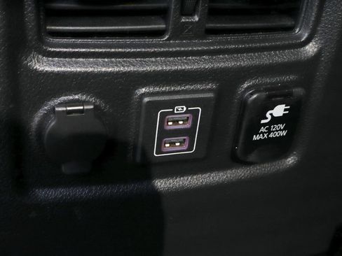 Used 2024 Nissan Titan PRO-4X w/ Pro-4x Utility Package AWD/4WD image 44