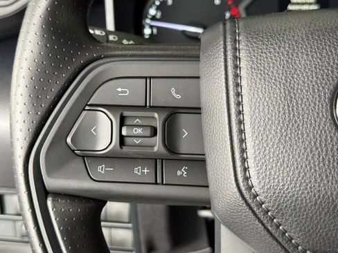 New 2026 Toyota Tundra SR image 18