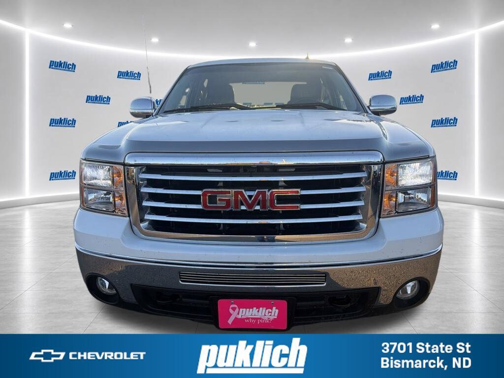 Used 2010 GMC Sierra 1500 SLT w/ All-Terrain Package AWD/4WD image 2