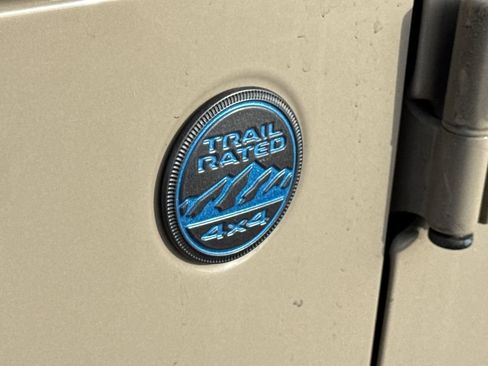 Used 2022 Jeep Wrangler Unlimited Rubicon 4xe w/ Cold Weather Group image 8