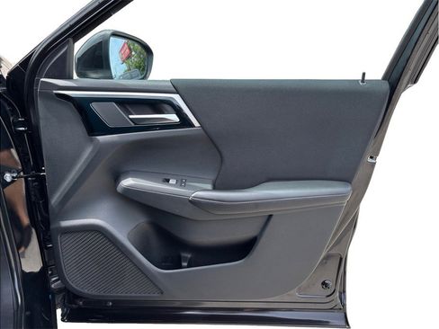 Used 2022 Mitsubishi Outlander ES image 37