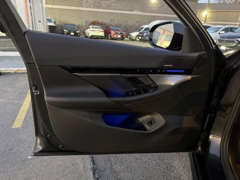 Used 2026 BMW 530i xDrive image 22