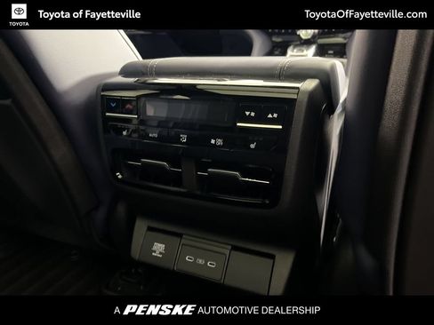Used 2026 Acura MDX Type S AWD/4WD image 10