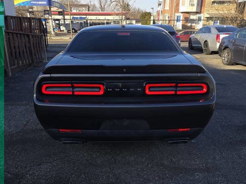 Used 2021 Dodge Challenger R/T image 5