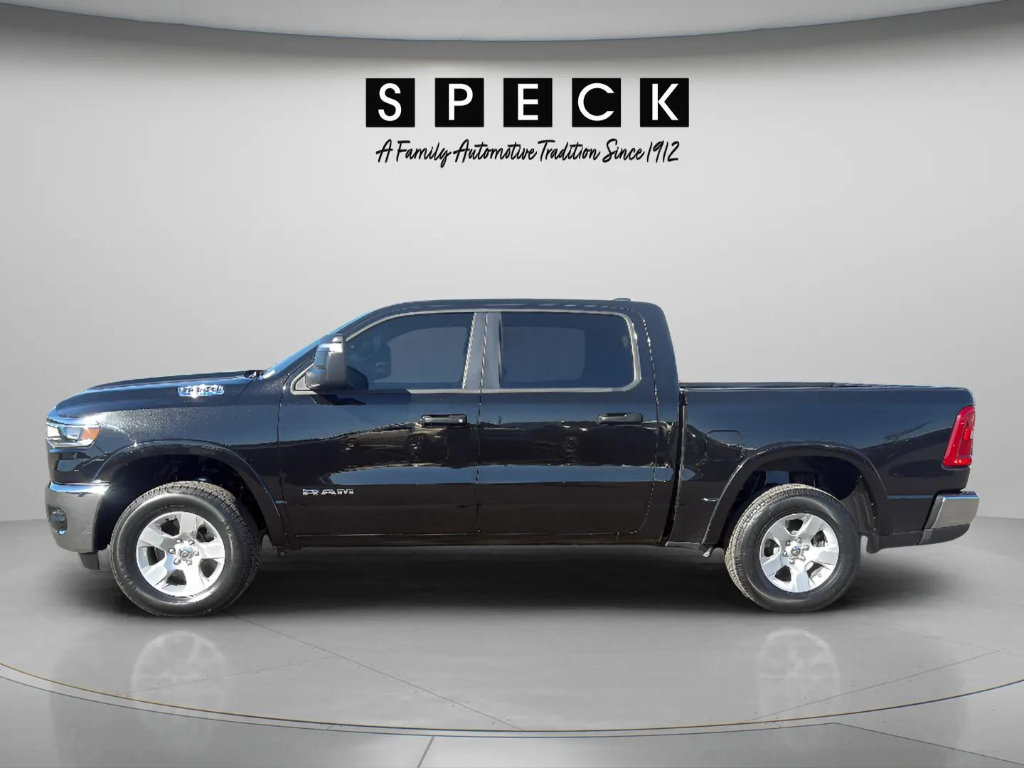 Used 2025 RAM 1500 Big Horn AWD/4WD image 2