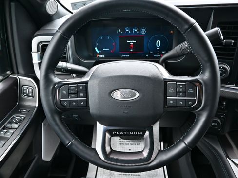Used 2026 Ford F250 Platinum AWD/4WD image 22