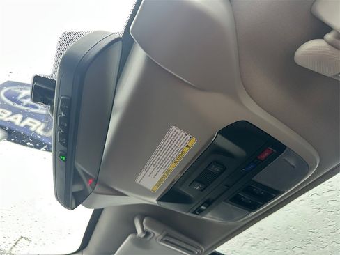 Used 2021 Subaru Crosstrek 2.5i Limited w/ Moonroof Package 2 image 26