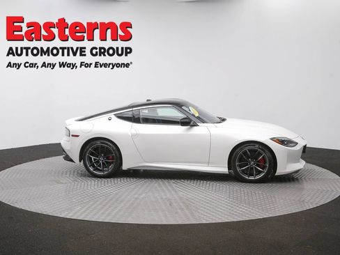 Used 2025 Nissan Z Performance w/ Floor Mat Package RWD image 43