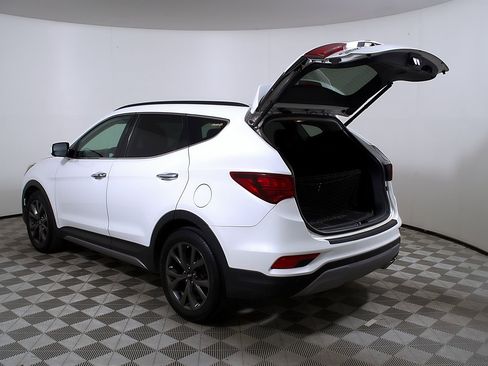 Used 2018 Hyundai Santa Fe Sport w/ 2.0T Ultimate Tech Package 05 AWD/4WD image 10