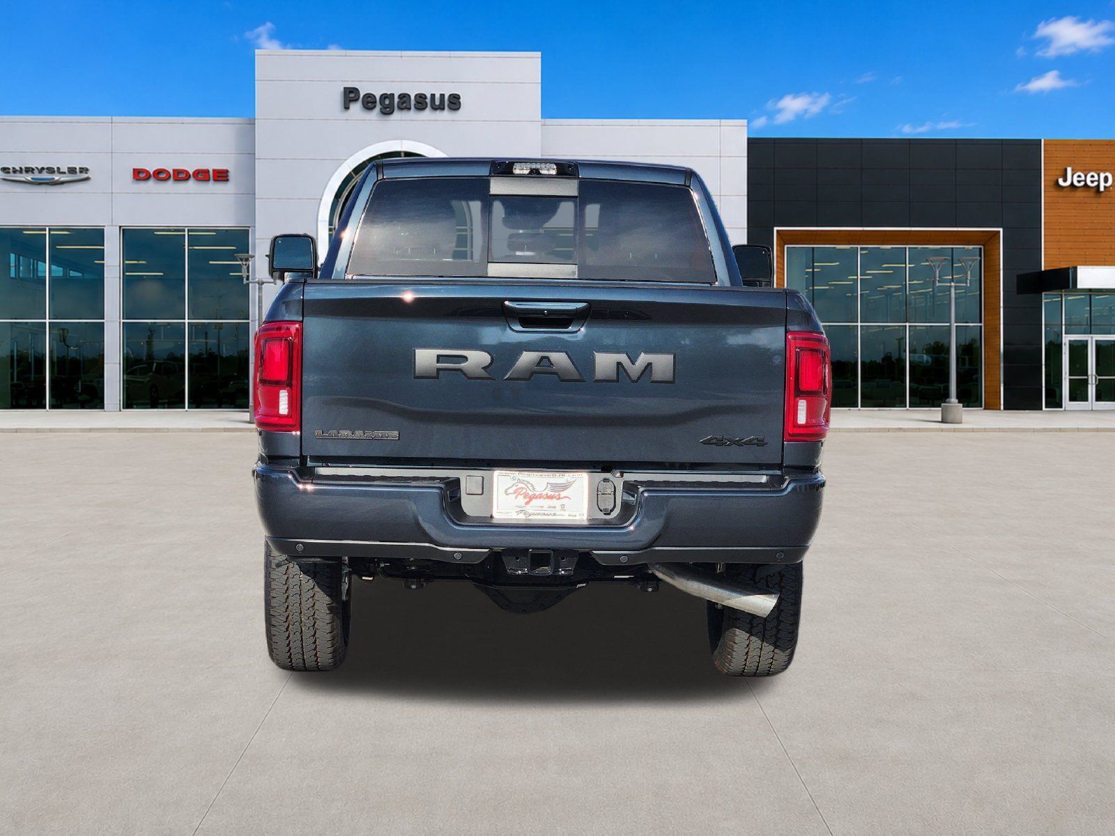 New 2027 RAM 2500 Laramie w/ Night Edition AWD/4WD image 8