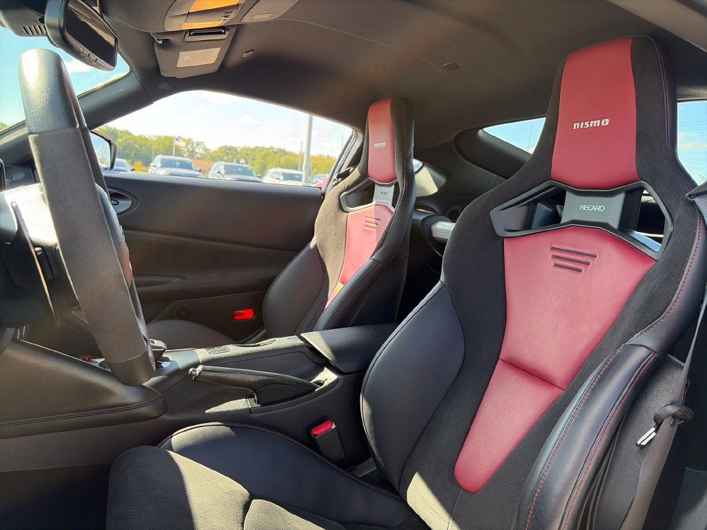 Used 2024 Nissan Z NISMO w/ Floor Mat Package RWD image 22