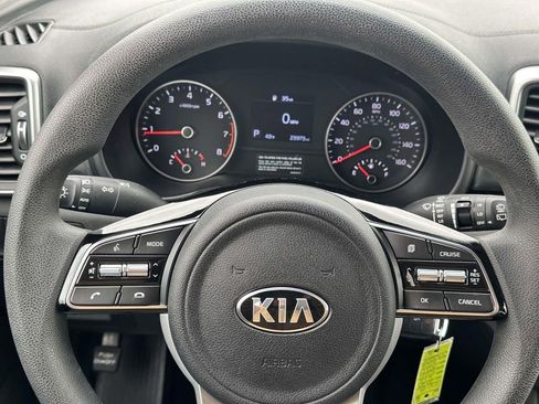 Used 2020 Kia Sportage LX w/ LX Popular Package image 18