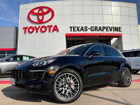 Used 2017 Porsche Macan S image 2