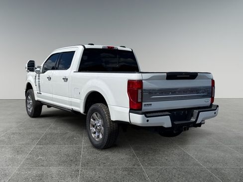 Certified 2022 Ford F250 Platinum AWD/4WD image 3