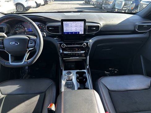 Certified 2023 Ford Explorer ST-Line image 15