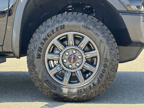 New 2026 GMC Sierra 1500 AT4X AWD/4WD image 30